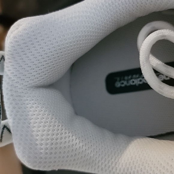 New‎ Balance 610v1